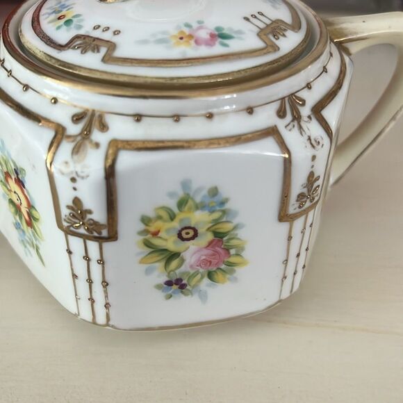 Nippon Japan Antique 24k Hand Painted Rose Pattern Sugar and Creamer Porcelain - Picture 8 of 11